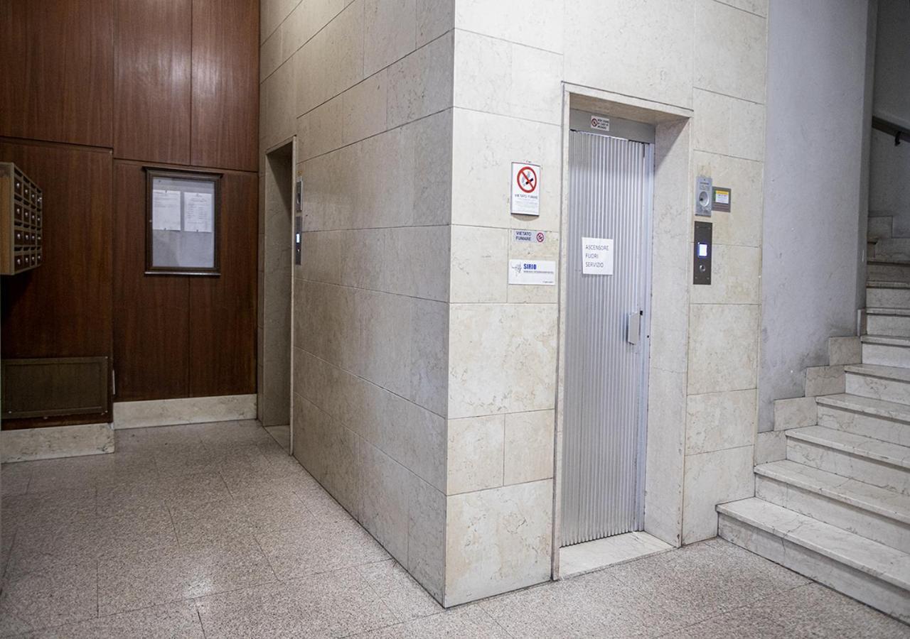 Smart Central Apartments Milan Exterior photo